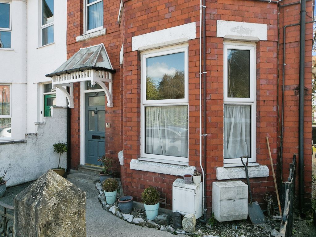 2 bed flat for sale in Nant Y Glyn Road, Colwyn Bay, Conwy LL29, £85,000