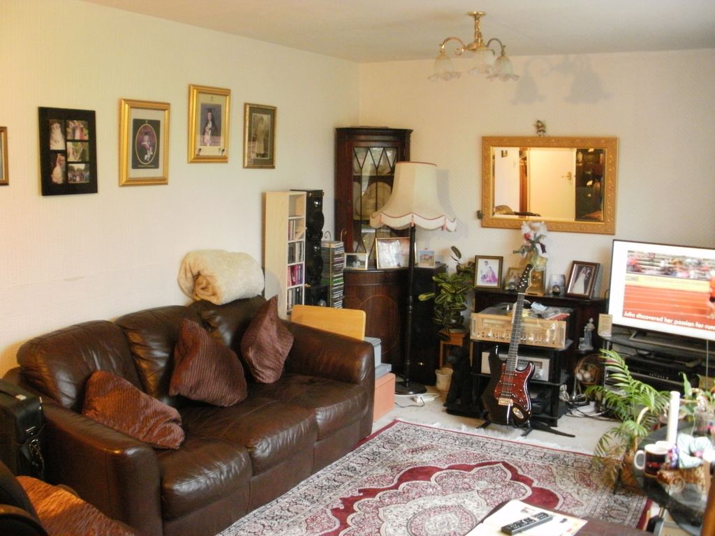 3 bed terraced house for sale in Millpool Gardens, Kings Heath, Birmingham B14, £170,000