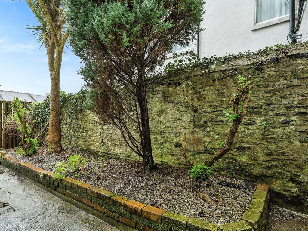 1 bed flat for sale in Stuart Road, Plymouth, Devon PL1, £100,000