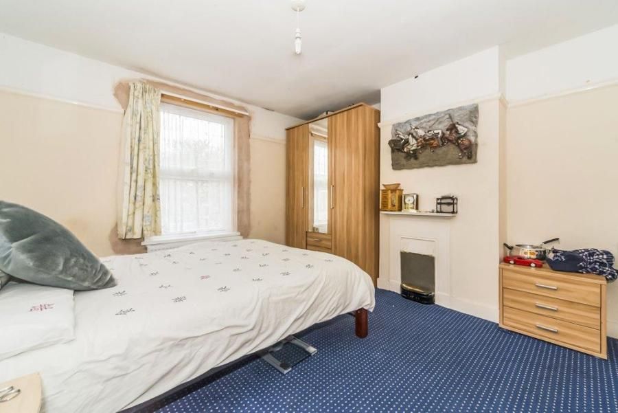 3 bed semi-detached house for sale in Southville Road, Bedford, Bedfordshire MK42, £275,000