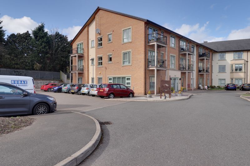 1 bed flat for sale in Pencric, Tildesley Close, Penkridge ST19, £99,000