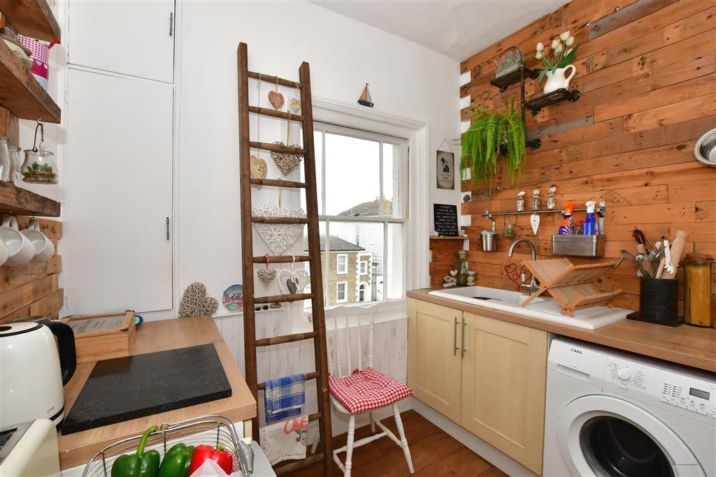 2 bed flat for sale in The Strand, Ryde, Isle Of Wight PO33, £166,000