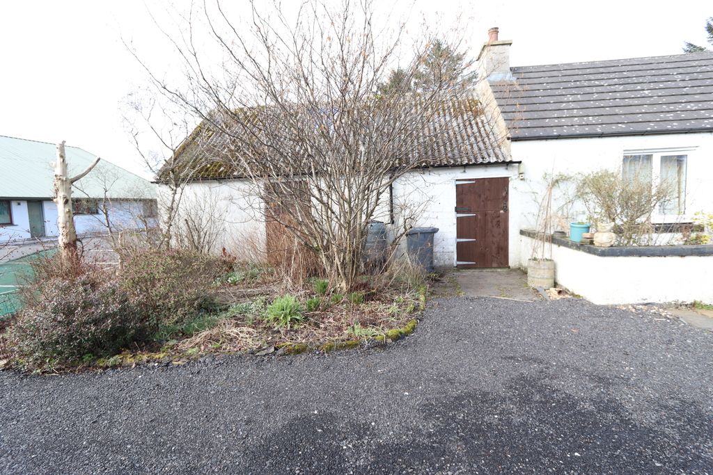 2 bed cottage for sale in Latheron KW5, £170,000