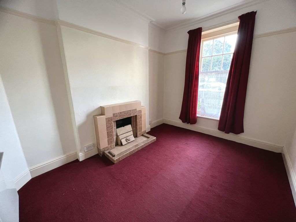 3 bed flat for sale in Plas Iorwerth, Caradoc Road, Aberystwyth SY23, £185,000