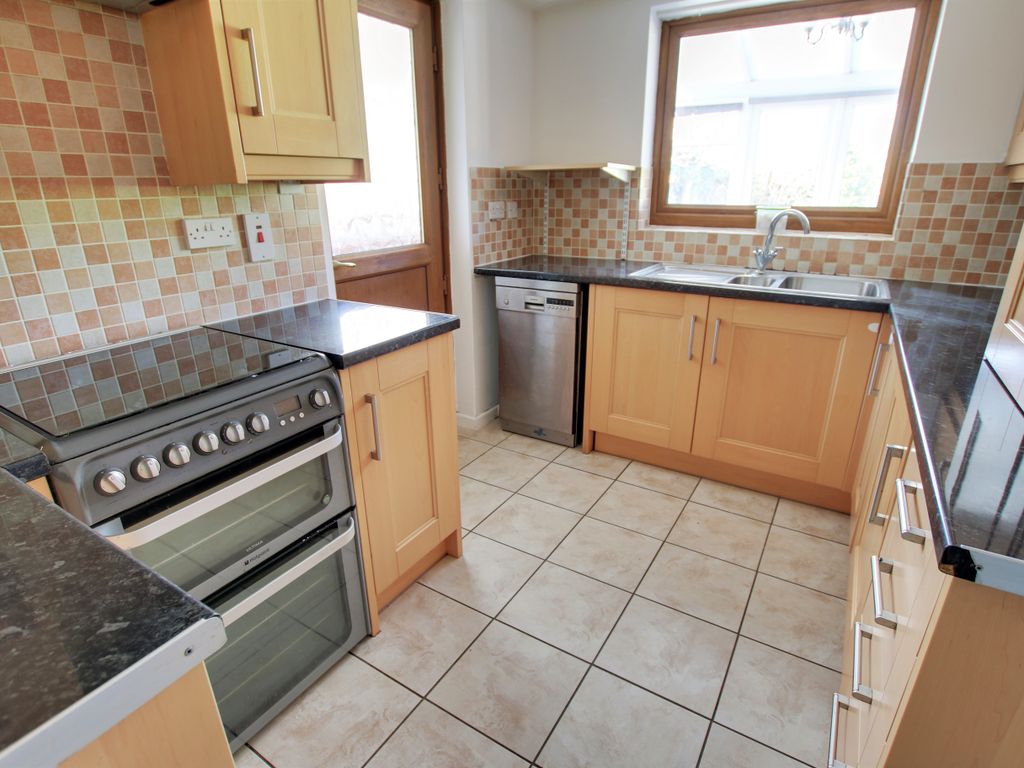 3 bed detached house for sale in Mallard Way, March PE15, £260,000