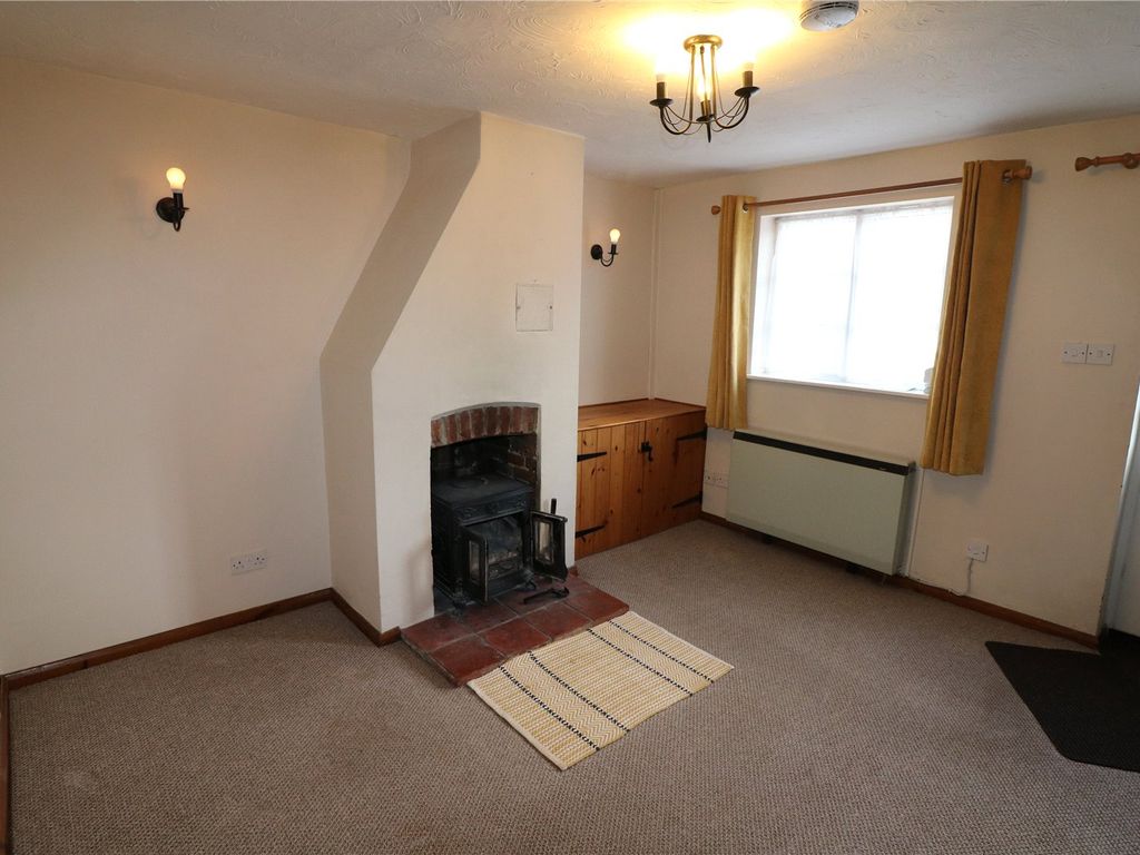 1 bed terraced house for sale in Bond Street, Hingham, Norwich, Norfolk NR9, £170,000