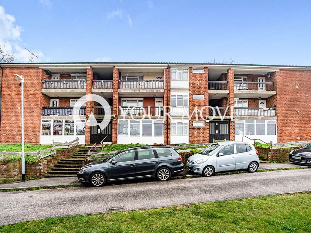 2 bed flat for sale in Beacon Drive, Bean, Dartford, Kent DA2, £200,000