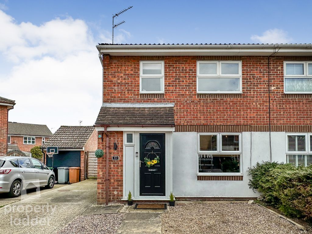3 bed semi-detached house for sale in Fieldfare Close, Spixworth, Norwich NR10, £250,000