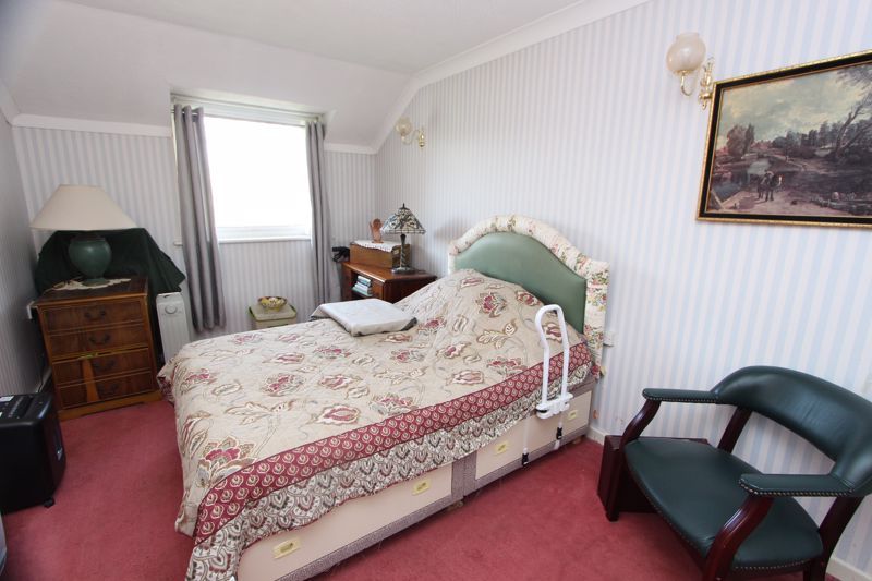 1 bed flat for sale in Penrhyn Avenue, Rhos On Sea, Colwyn Bay LL28, £59,950