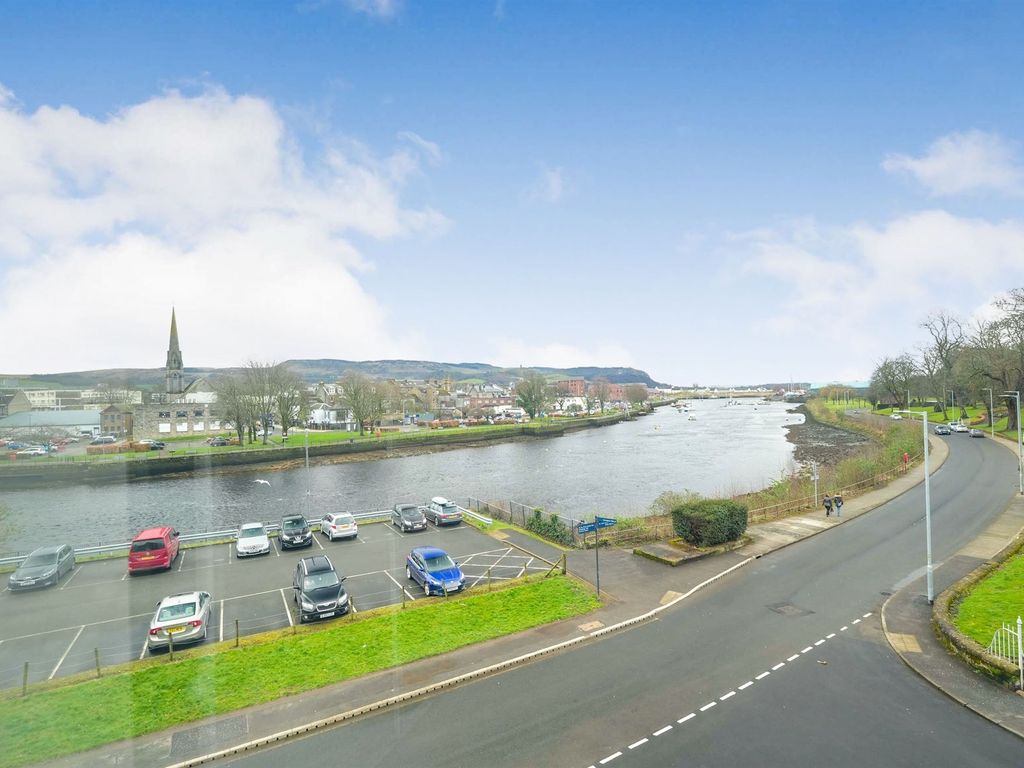 1 bed flat for sale in Levenford Terrace, Dumbarton G82, £95,000