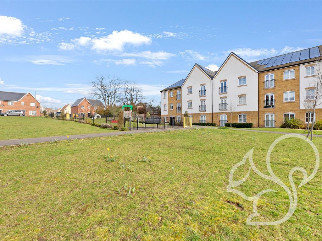 2 bed flat for sale in Taylor Court, Great Cornard, Sudbury CO10, £105,000