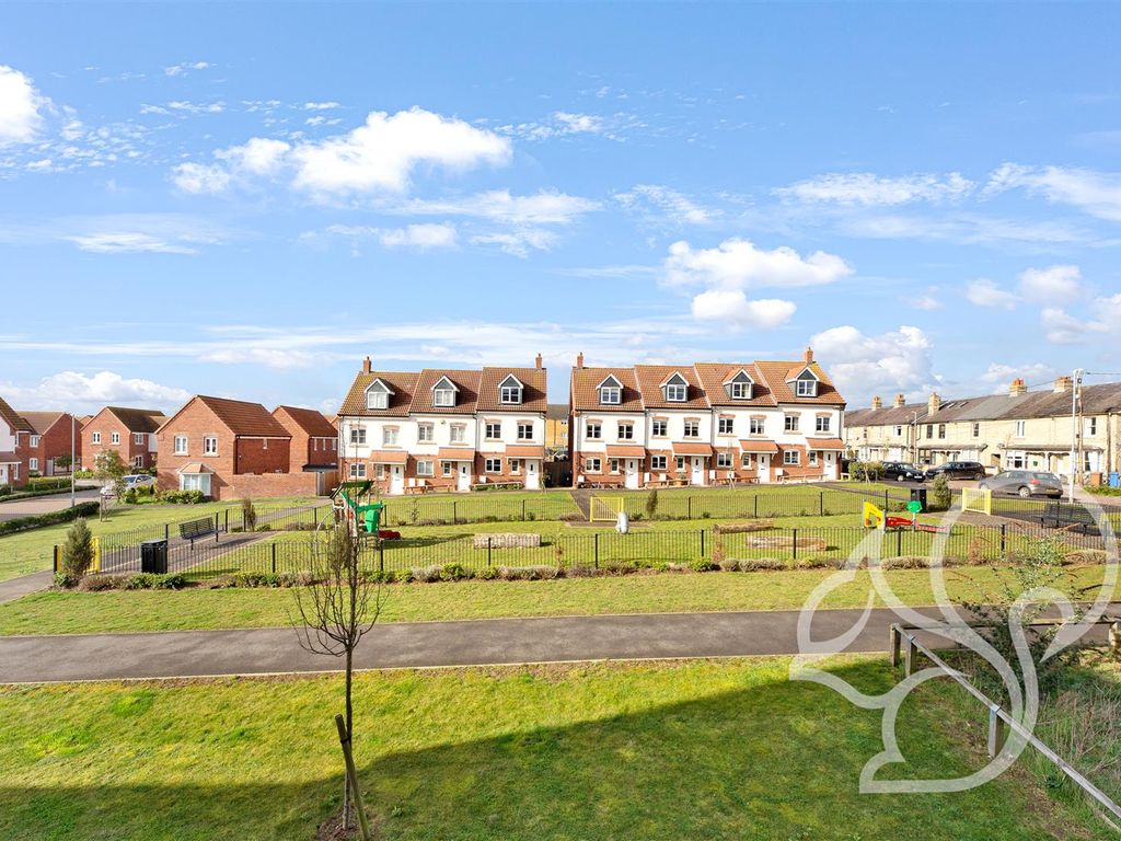 2 bed flat for sale in Taylor Court, Great Cornard, Sudbury CO10, £105,000