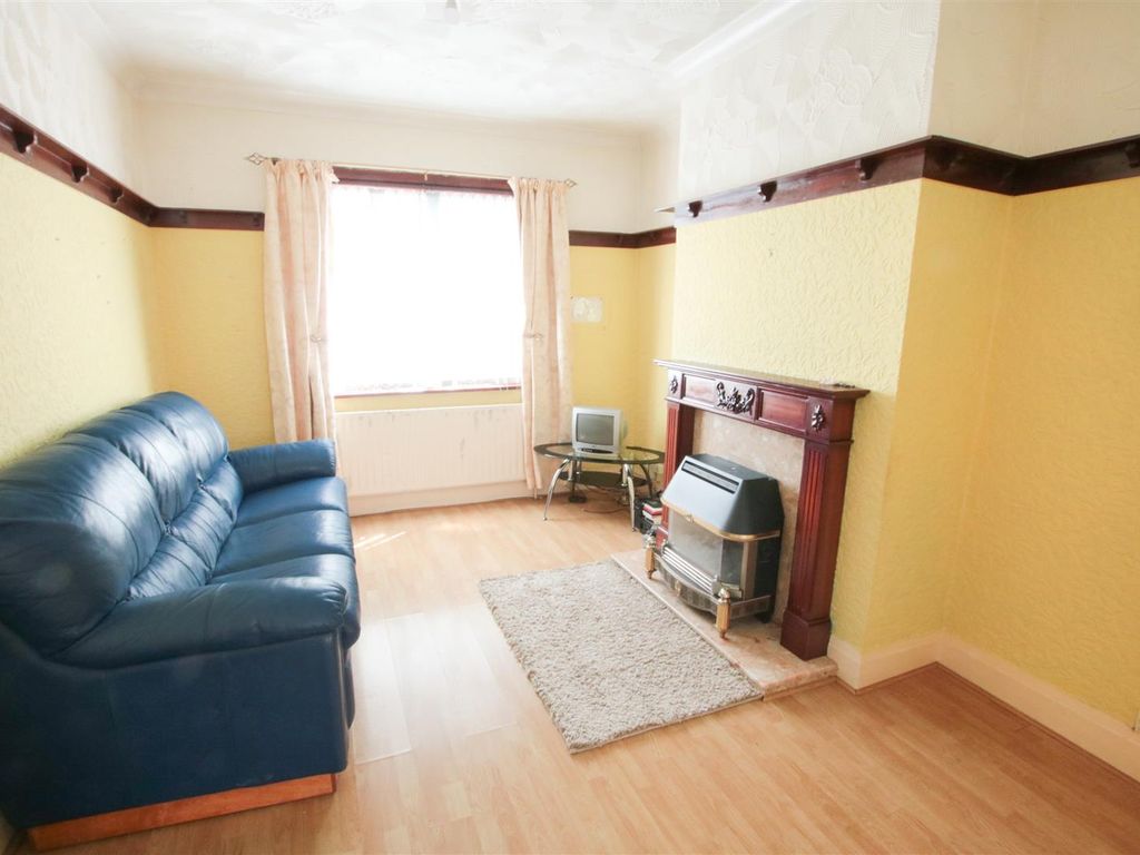 3 bed semi-detached house for sale in Laburnum Road, Balby, Doncaster DN4, £130,000