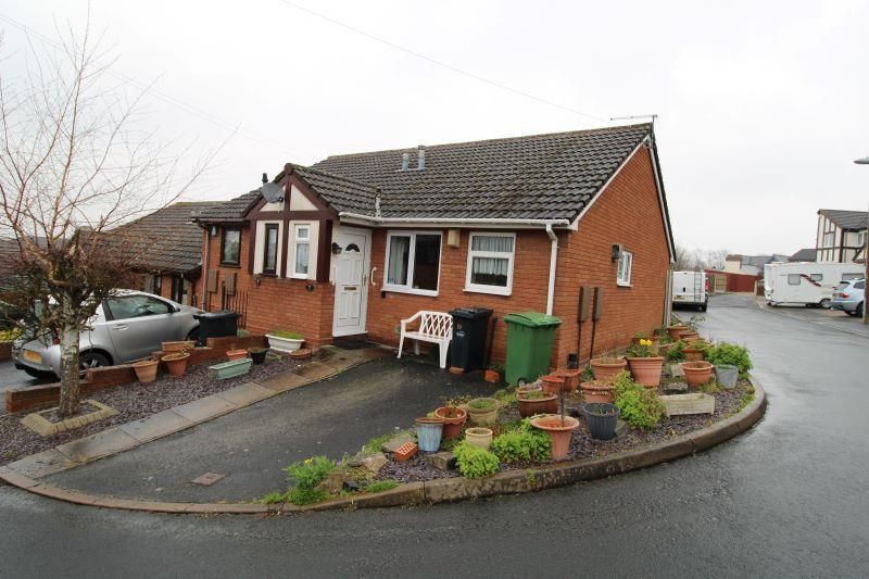 2 bed bungalow for sale in Carder Drive, Brierley Hill DY5, £180,000