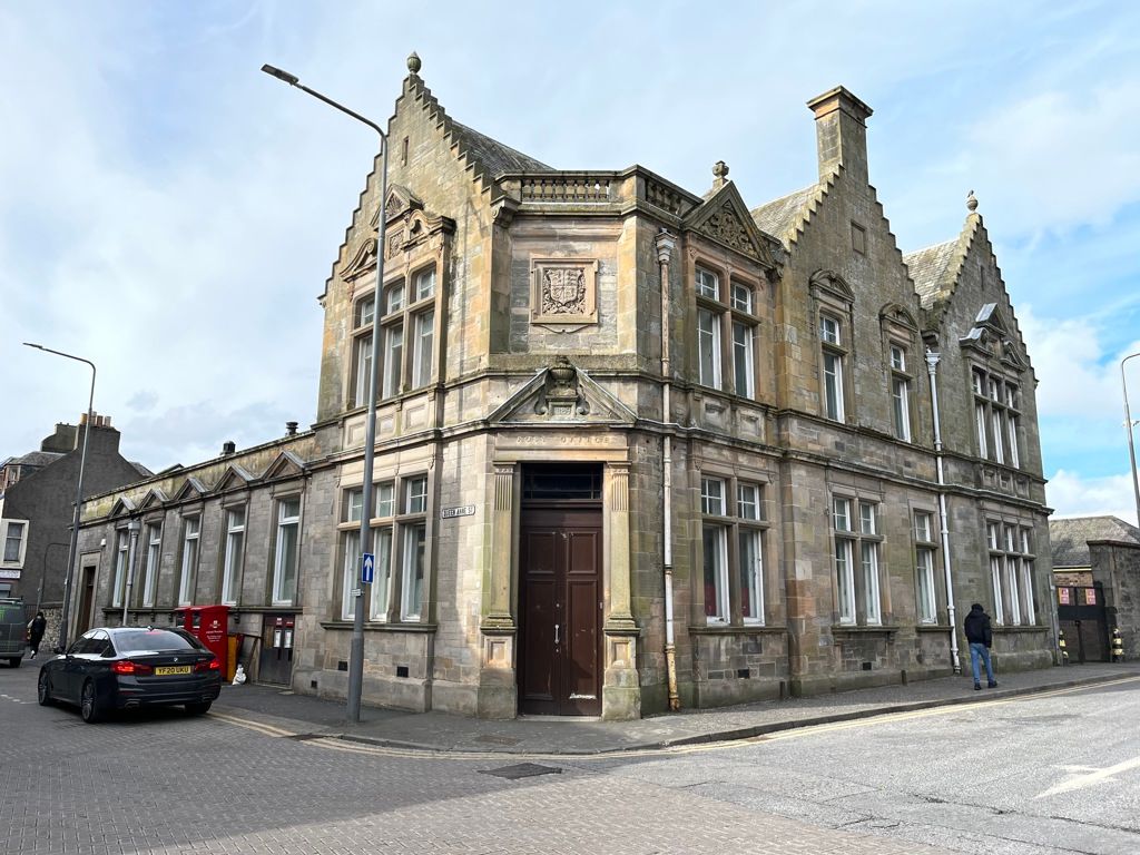 Office for sale in The Former Post Office, 42/44 Queen Anne Street, Dunfermline KY12, Non quoting