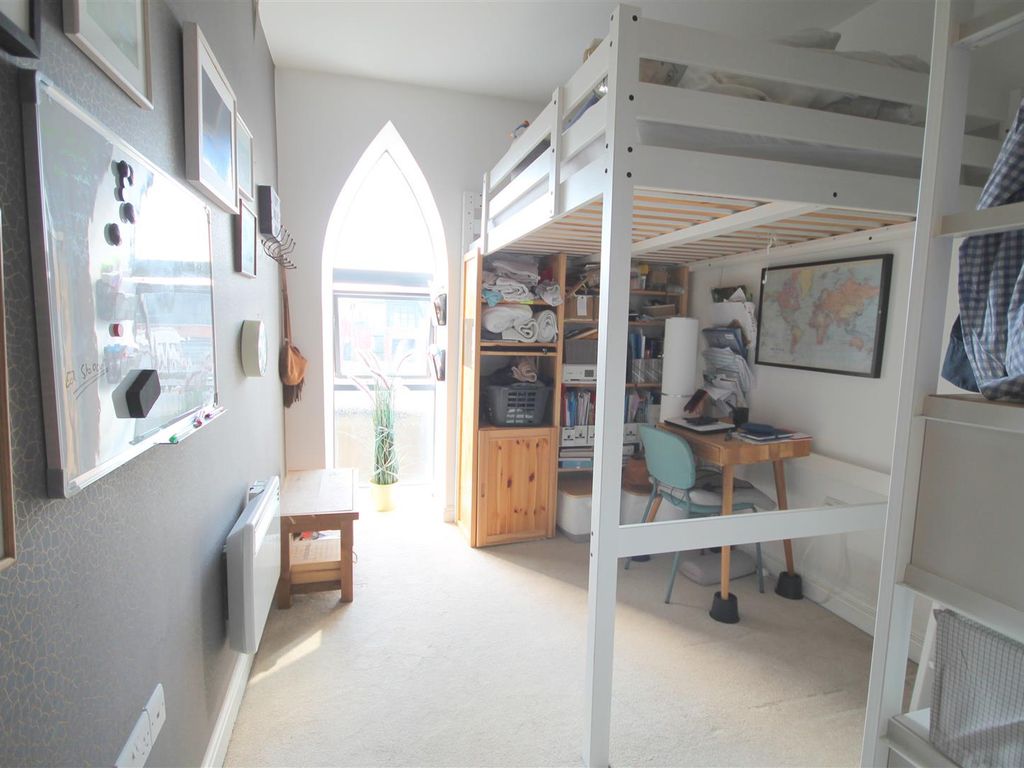 2 bed flat for sale in Chapel Mews, Fishponds Road, Fishponds, Bristol BS16, £230,000