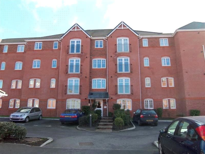 2 bed flat for sale in Worsdell House, Blount Close, Crewe, Cheshire CW1, £80,000