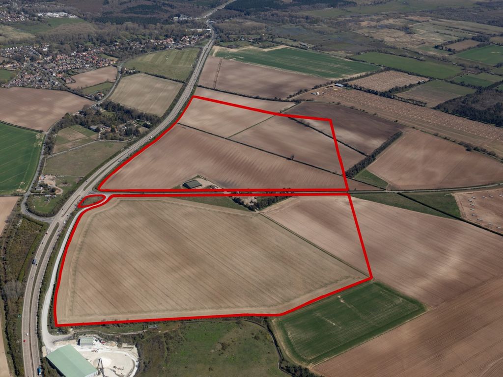 Industrial for sale in Crossroads, Barton Mills, Bury St. Edmunds IP28, Non quoting