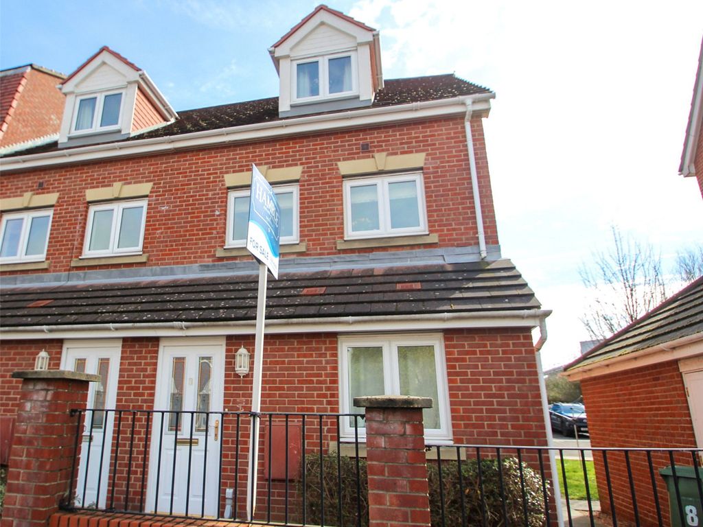 2 bed end terrace house for sale in Chadwick Way, Hamble, Southampton, Hampshire SO31, £237,500