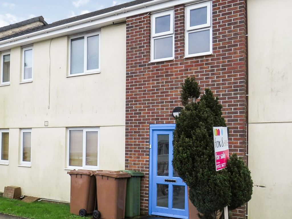 2 bed flat for sale in Beaufort Close, Plymouth PL5, £90,000