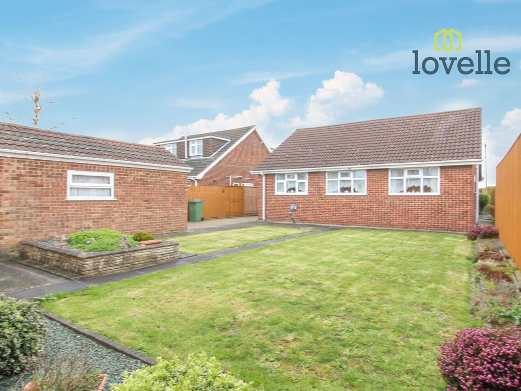 2 bed detached bungalow for sale in Poplar Road, Healing DN41, £209,950