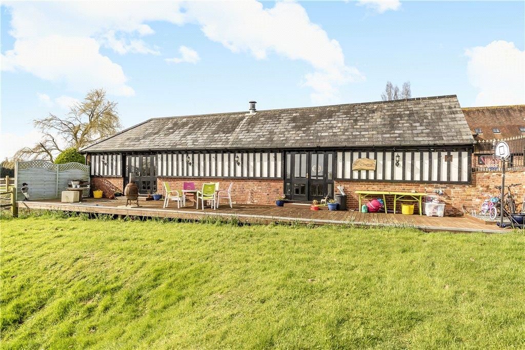 Commercial property for sale in Redbridge Farm, Dolmans Hill, Lytchett Matravers BH16, £255,000