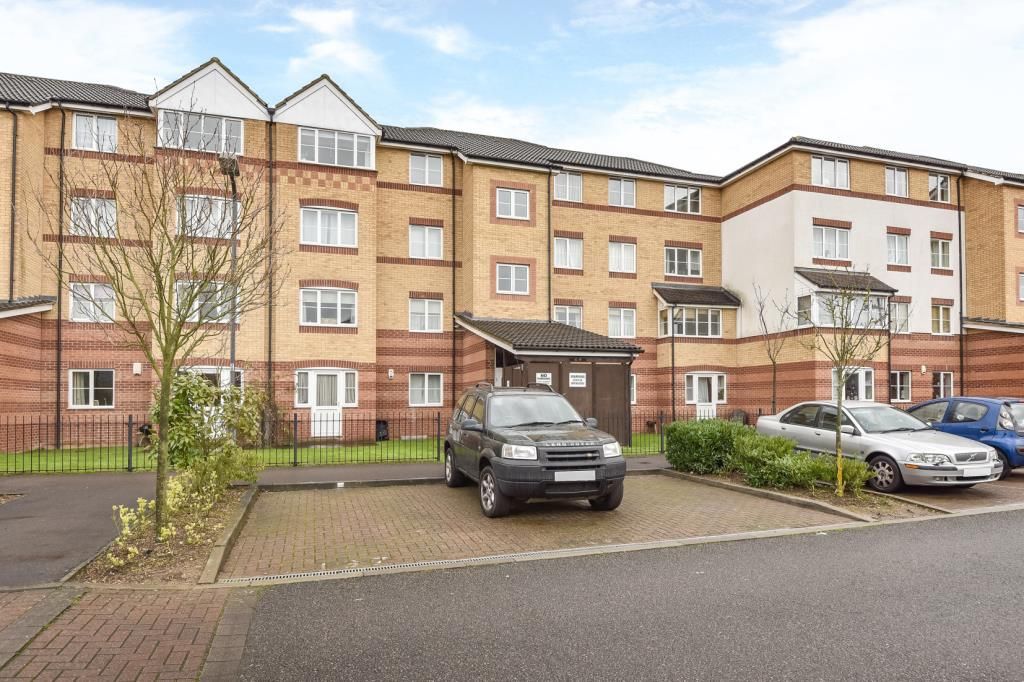 1 bed flat for sale in High Wycombe, Buckinghamshire HP13, £185,000