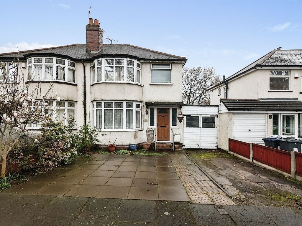 3 bed semi-detached house for sale in Hillyfields Road, Erdington, Birmingham B23, £210,000