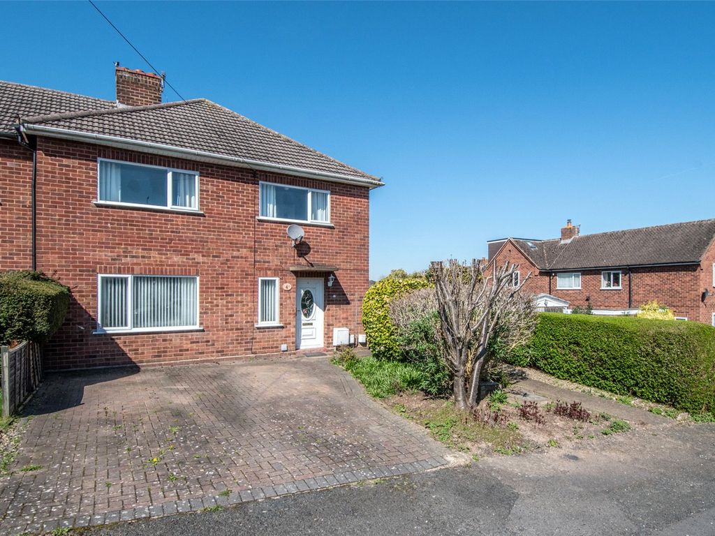 4 bed end terrace house for sale in Mercia Close, Bromsgrove, Worcestershire B60, £259,000