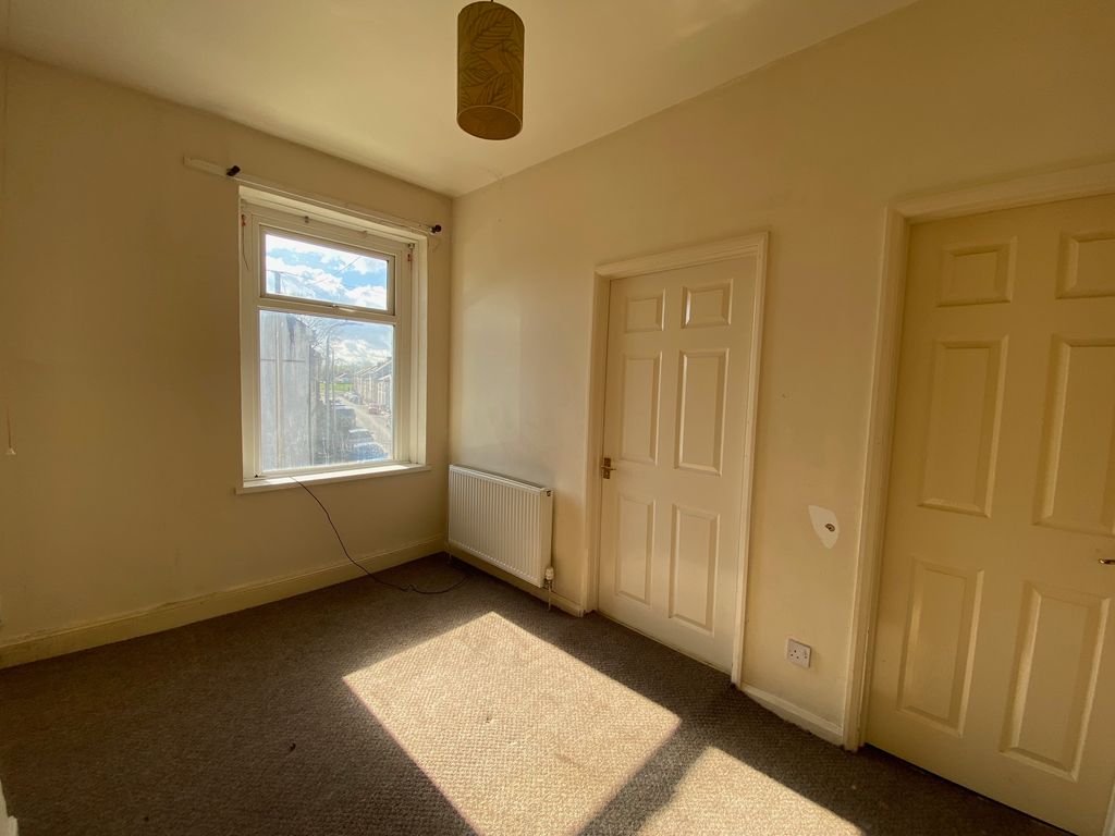 2 bed terraced house for sale in James Street, Newport NP20, £110,000
