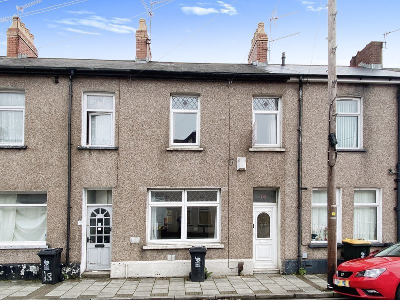 2 bed terraced house for sale in Jeffrey Street, Newport NP19, £120,000