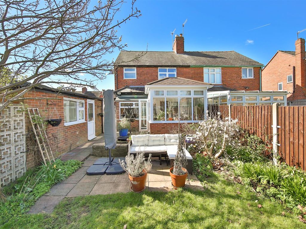 3 bed semi-detached house for sale in Springfield Avenue, Ashgate, Chesterfield S40, £260,000