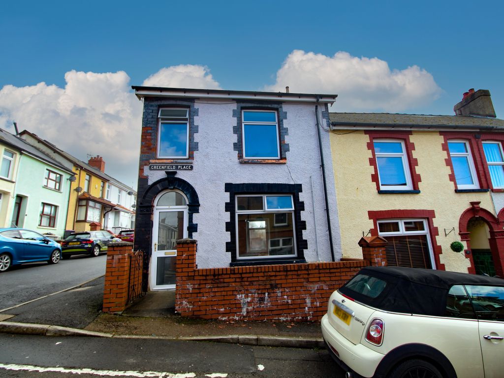 3 bed end terrace house for sale in Greenfield Place, Blaenavon, Pontypool NP4, £155,000