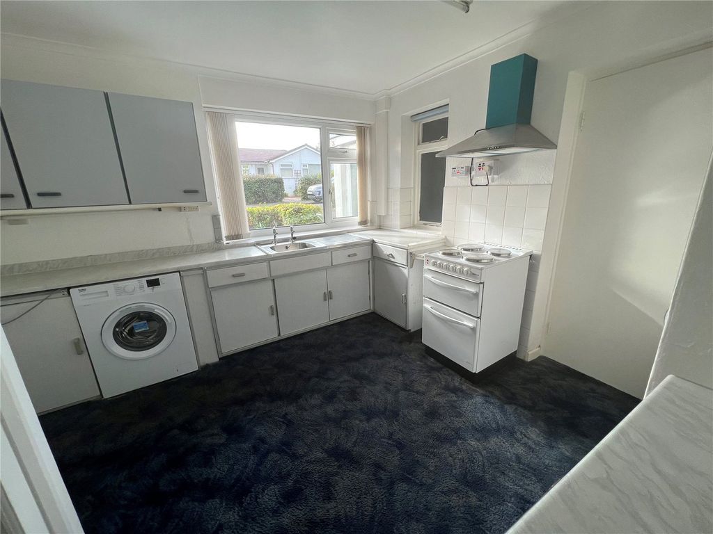 2 bed bungalow for sale in Tir Estyn, Deganwy, Conwy LL31, £230,000