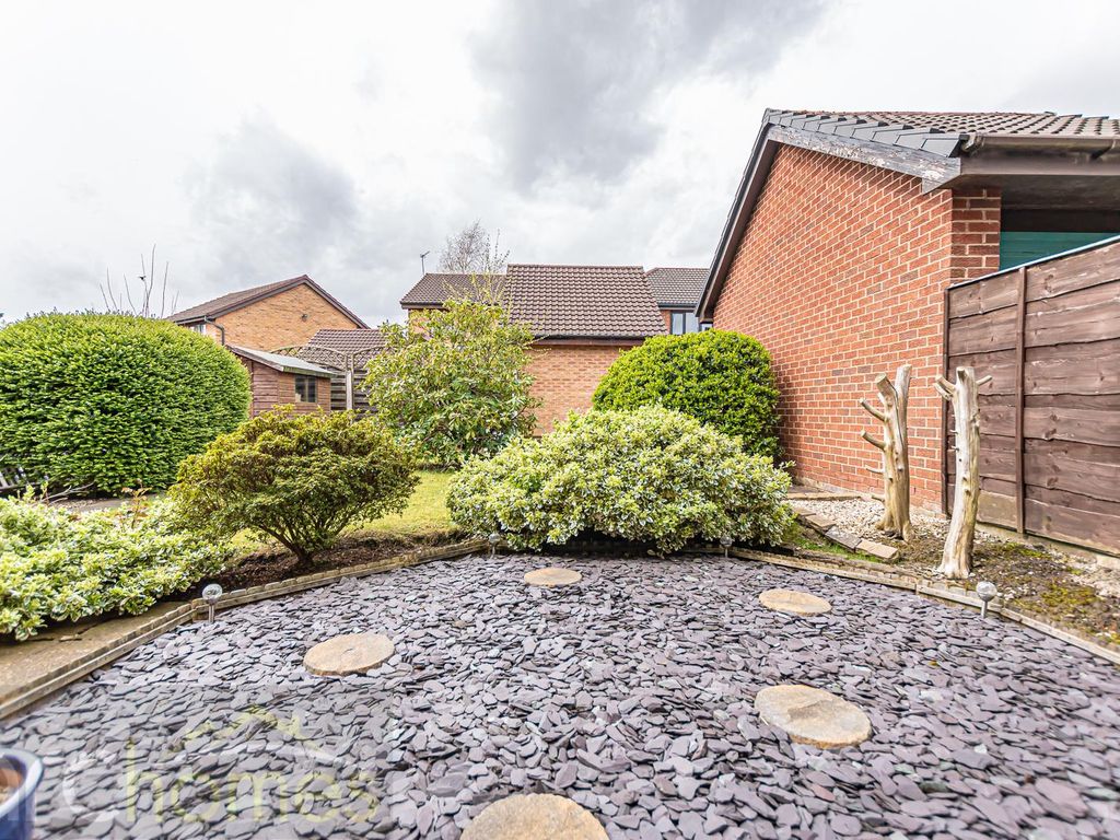 3 bed detached house for sale in Aldford Drive, Atherton, Manchester M46, £250,000