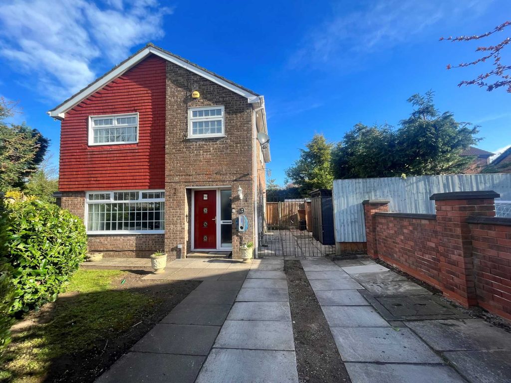 4 bed detached house for sale in Galston Close, Melling Mount L33, £269,950