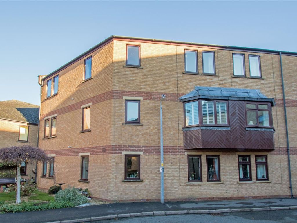2 bed property for sale in Welland Mews, Stamford PE9, £150,000