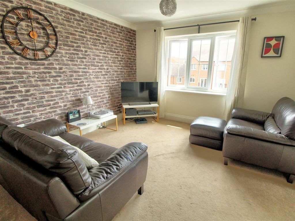 2 bed flat for sale in Bridle Way, Houghton Le Spring DH5, £109,995