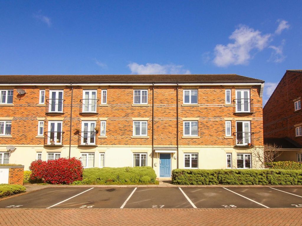 2 bed flat for sale in Windermere Close, Wallsend NE28, £123,950