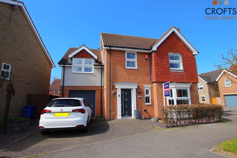 4 bed detached house for sale in Brocklesby Avenue, Immingham DN40, £265,000