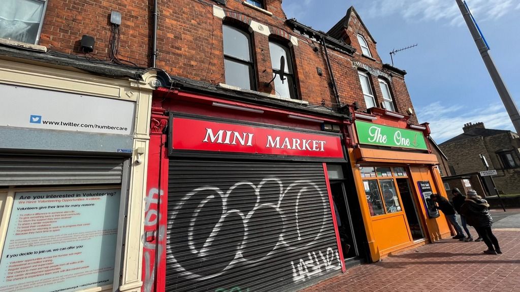 Commercial property for sale in Spring Bank, Hull, East Yorkshire HU3, £150,000