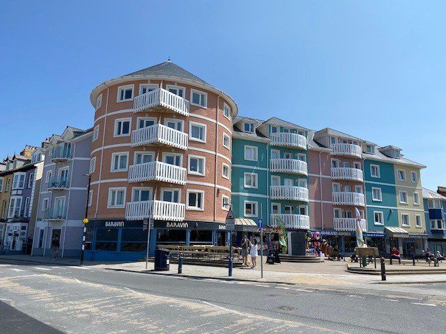 2 bed flat for sale in Terrace Road, Aberystwyth SY23, £255,000
