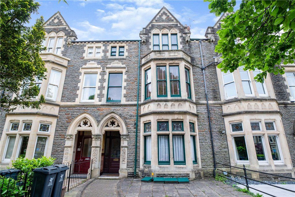 2 bed flat for sale in Cathedral Road, Pontcanna, Cardiff CF11, £285,000