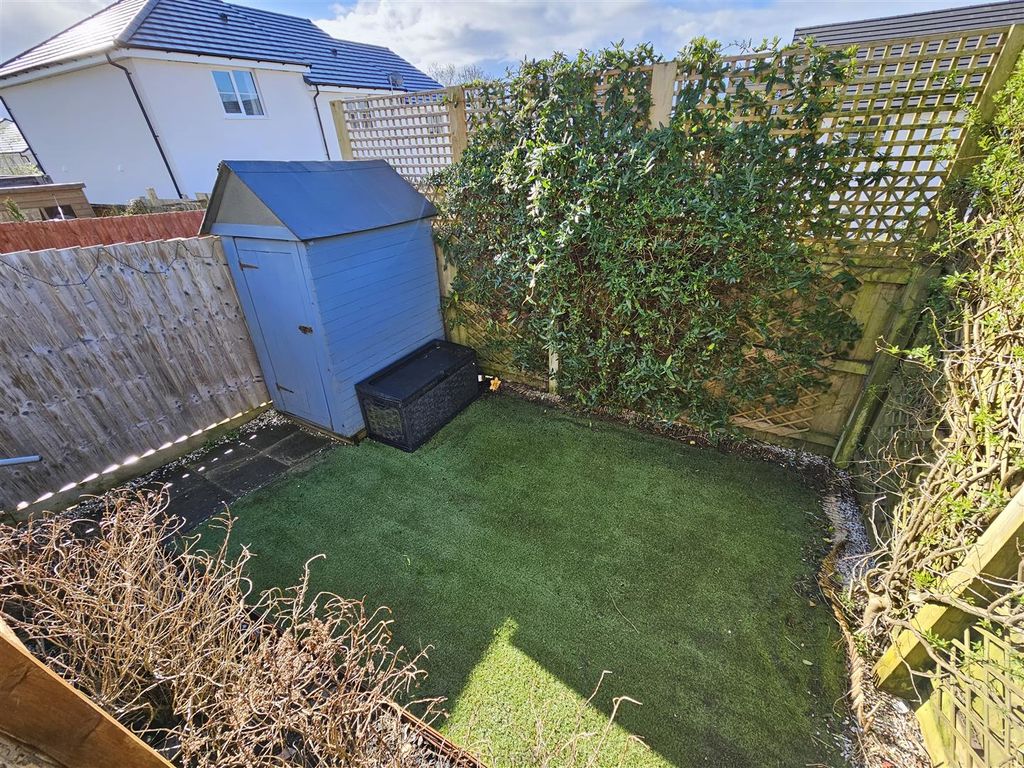 3 bed property for sale in Long Field Road, Launceston PL15, £245,000