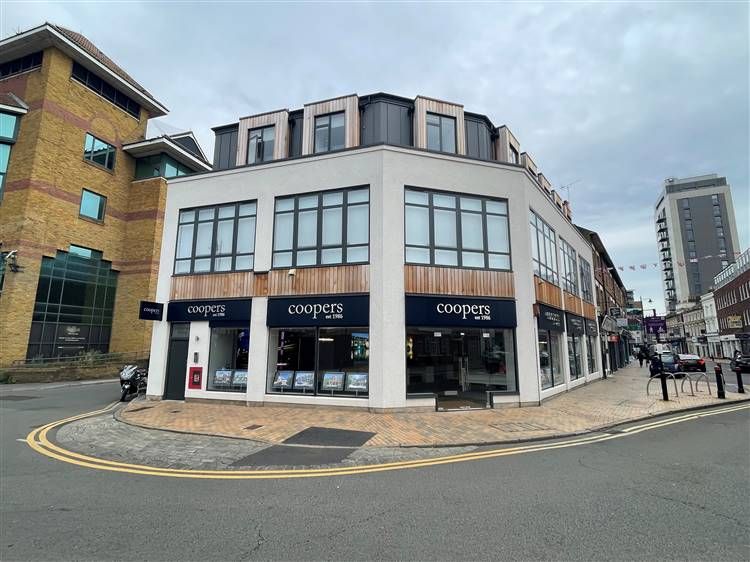 Commercial property for sale in Broadway House, 21 Broadway, Maidenhead SL6, £3,000,000