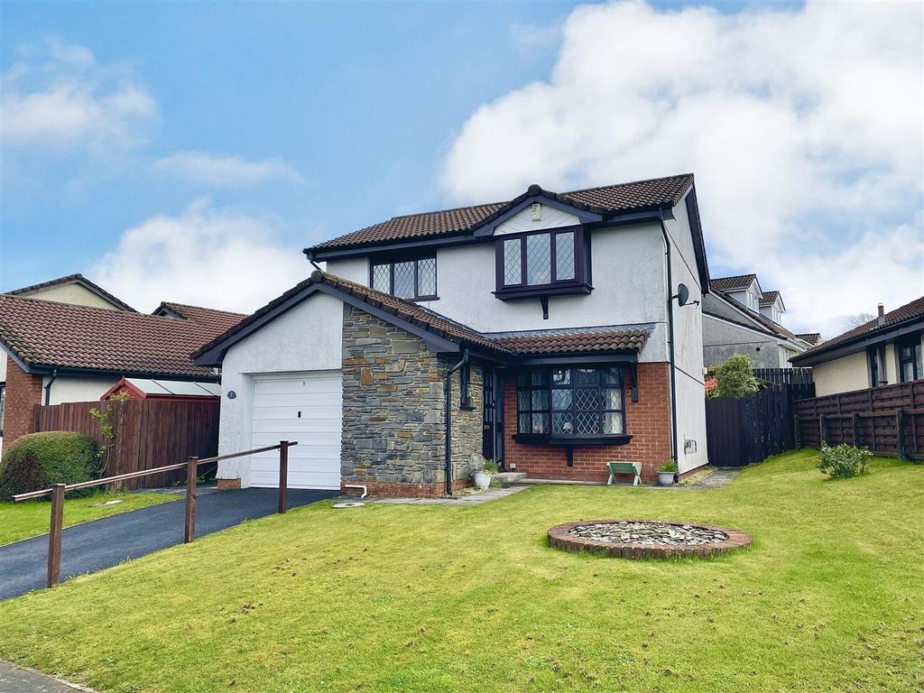 3 bed detached house for sale in Heol Broch, Birchgrove, Swansea SA7, £285,000