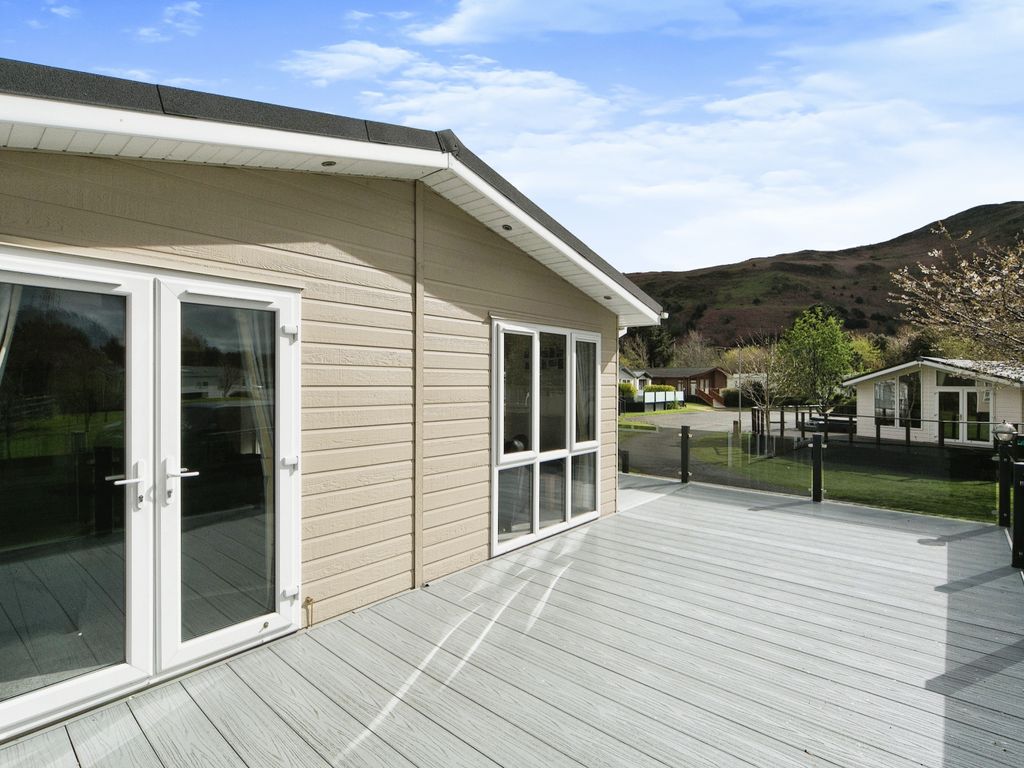 3 bed mobile/park home for sale in 1 The Elms, Conwy LL32, £160,000