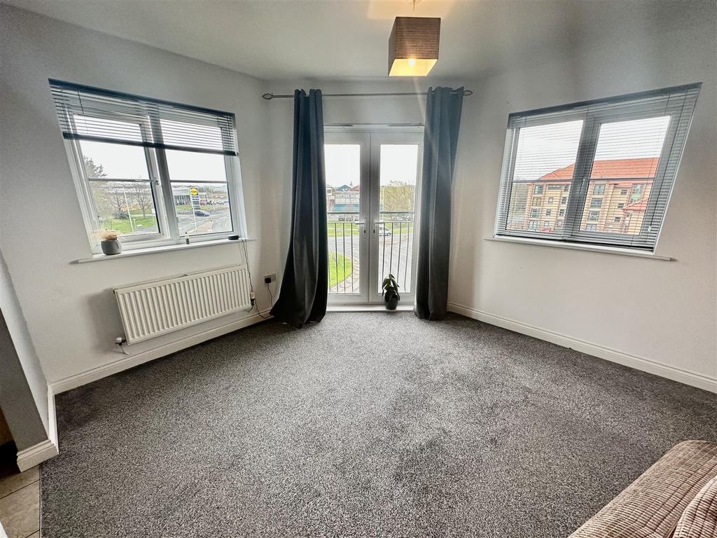 2 bed flat for sale in George Stephenson Drive, Darlington DL2, £84,950