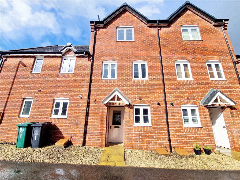 4 bed town house for sale in Nothill Road, Hilton, Derby DE65, £210,000