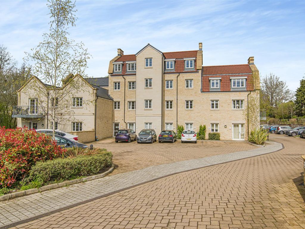 1 bed flat for sale in Lambrook Court, Gloucester Road, Larkhall, Bath BA1, £310,000